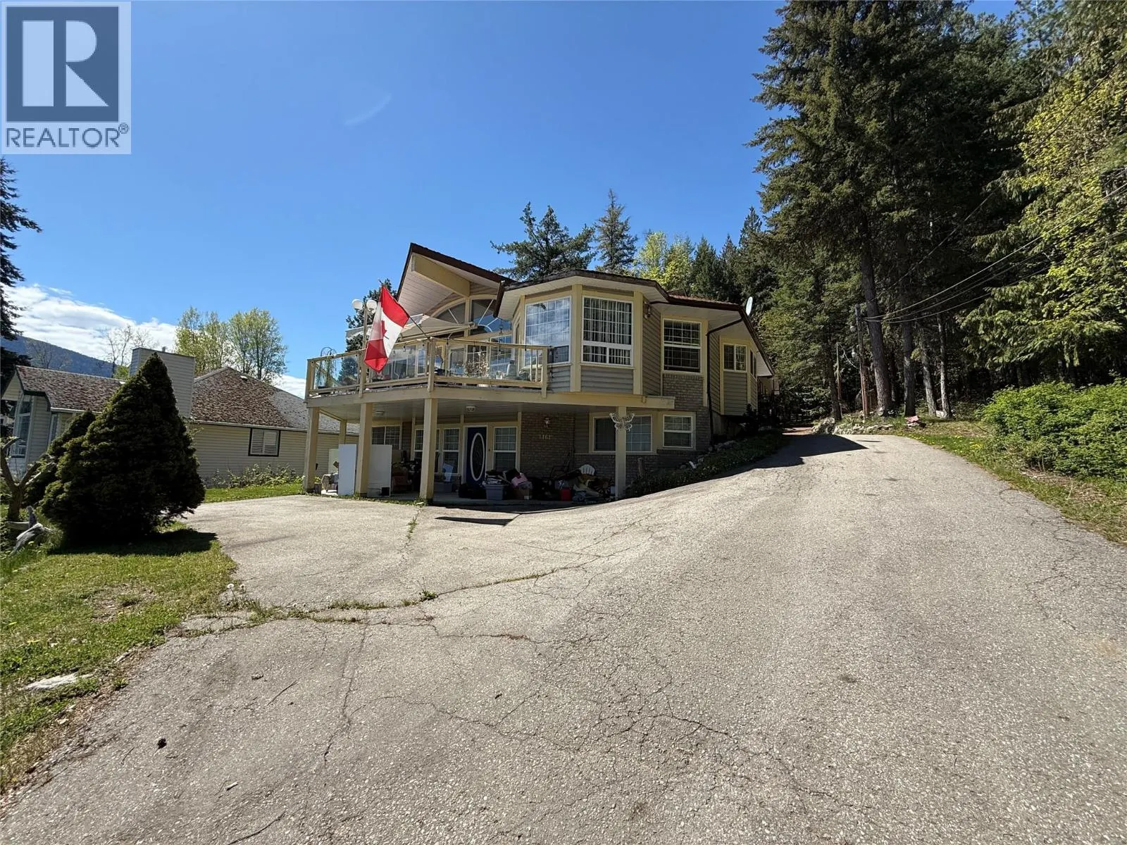 3461 Bodard Road