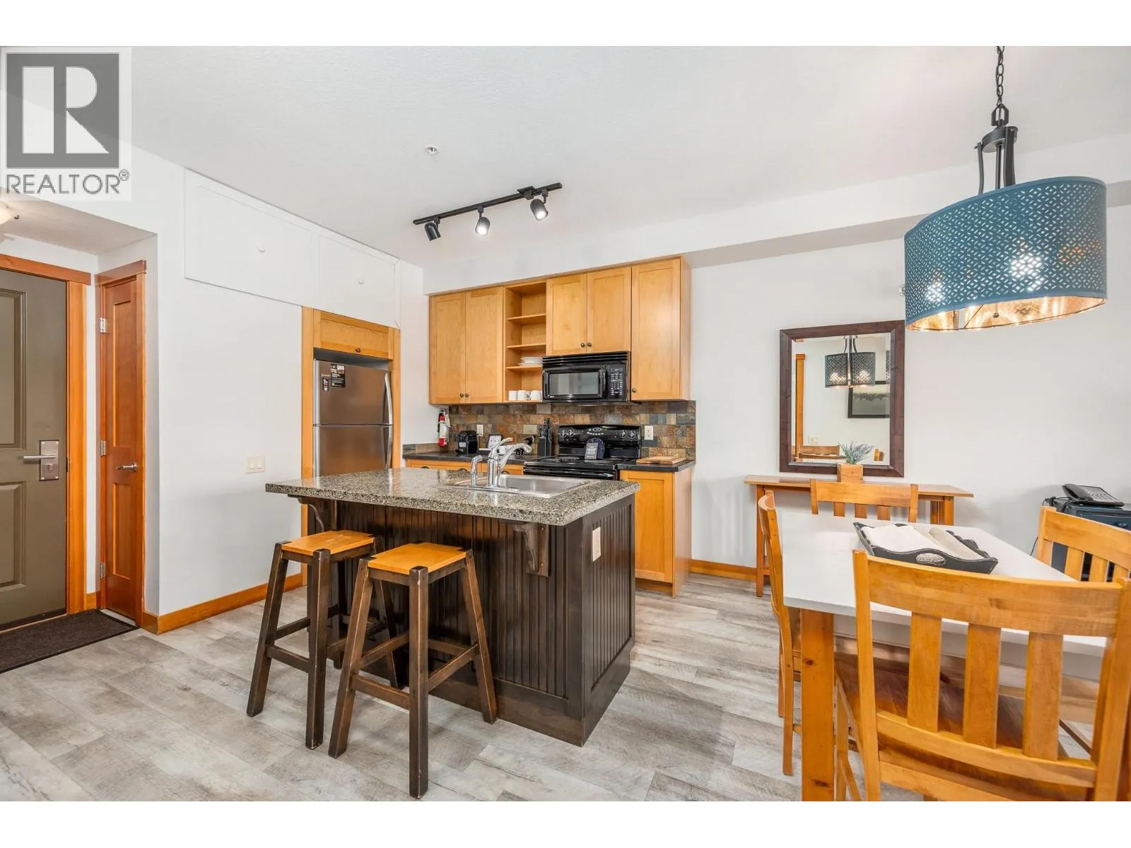 107 Village Centre Court Unit# 214