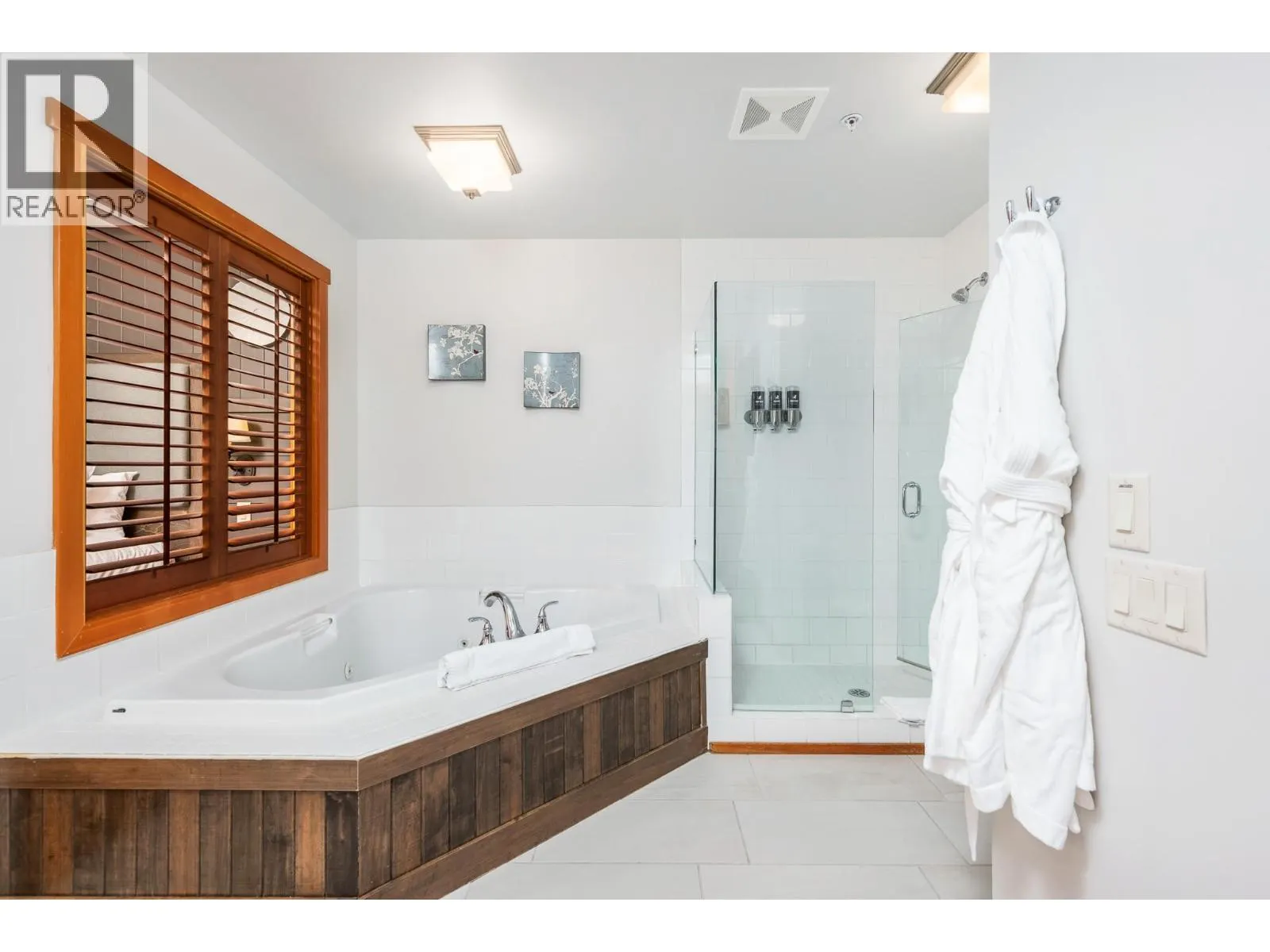 107 Village Centre Court Unit# 214