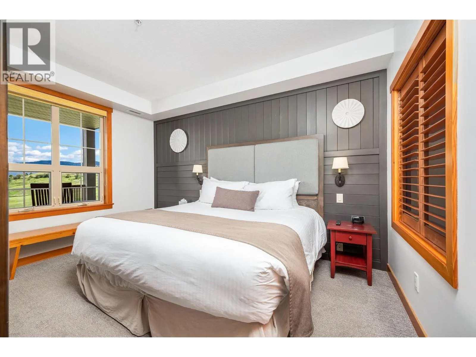 107 Village Centre Court Unit# 214