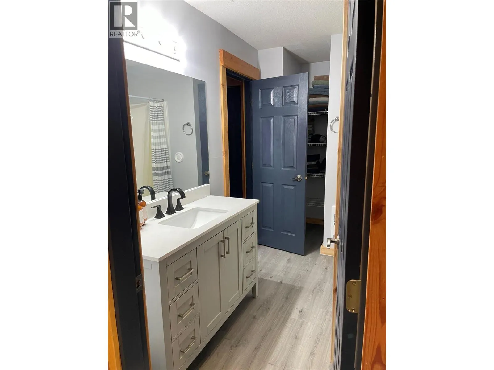 4809 Snow Pines Road Unit# D