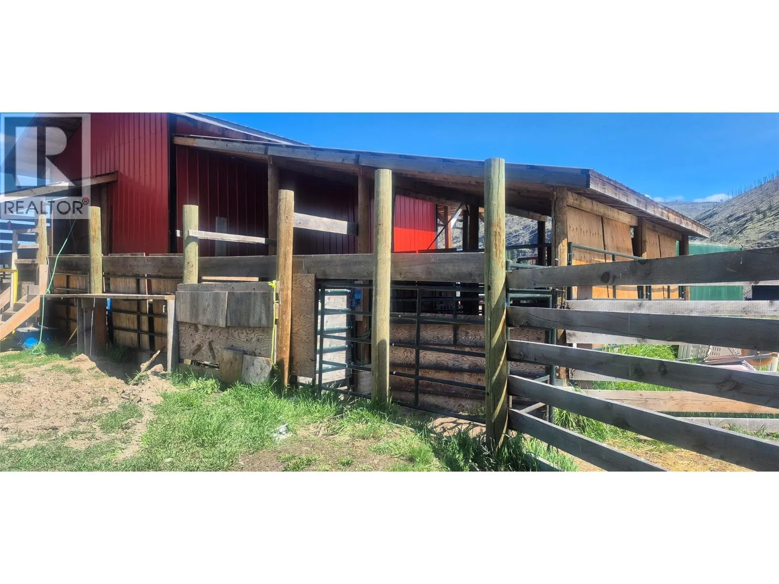 2825 33 Highway