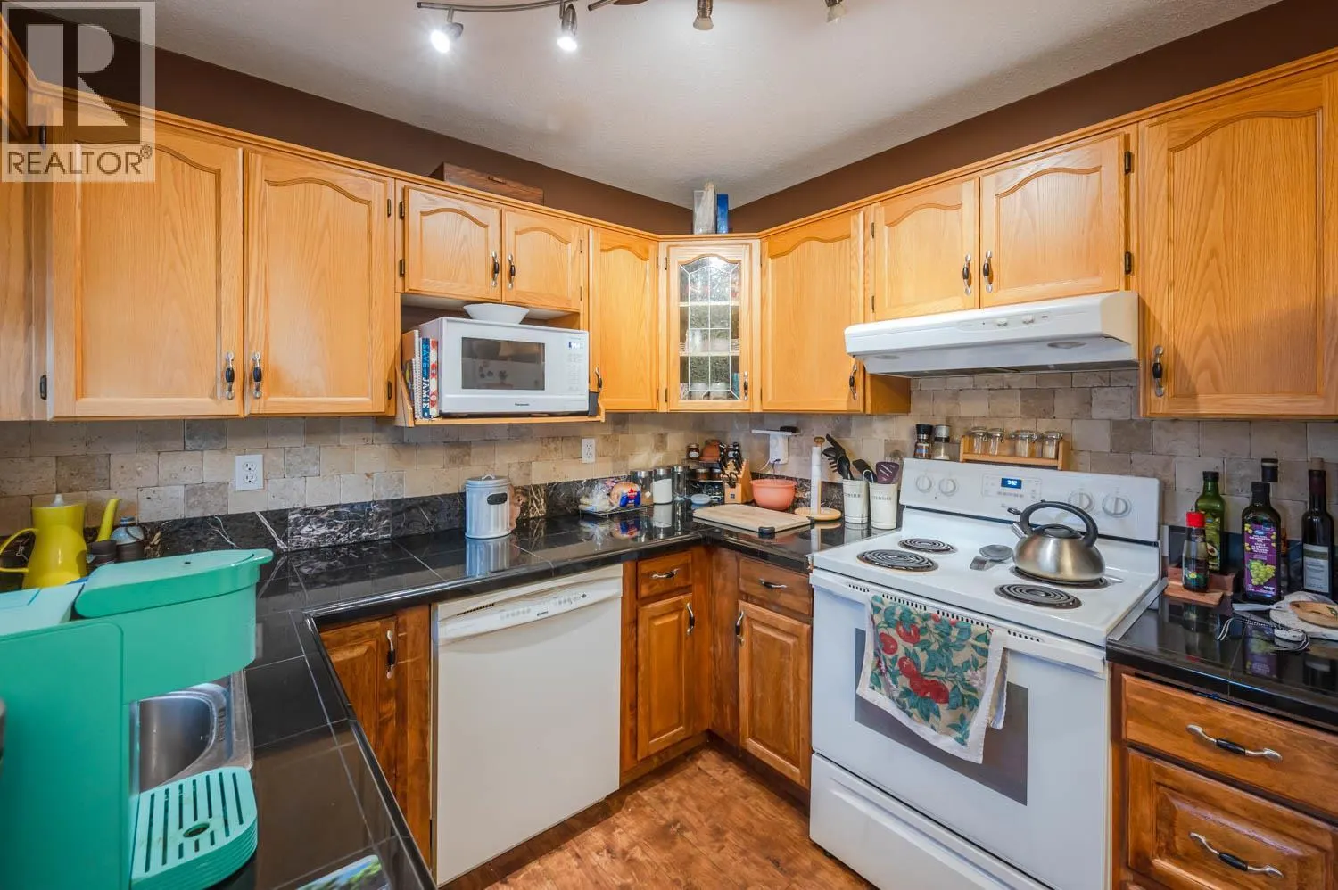 615 6TH Avenue Unit# 2