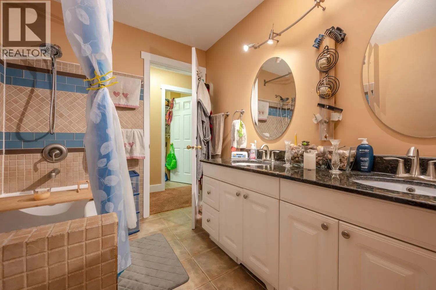 615 6TH Avenue Unit# 2
