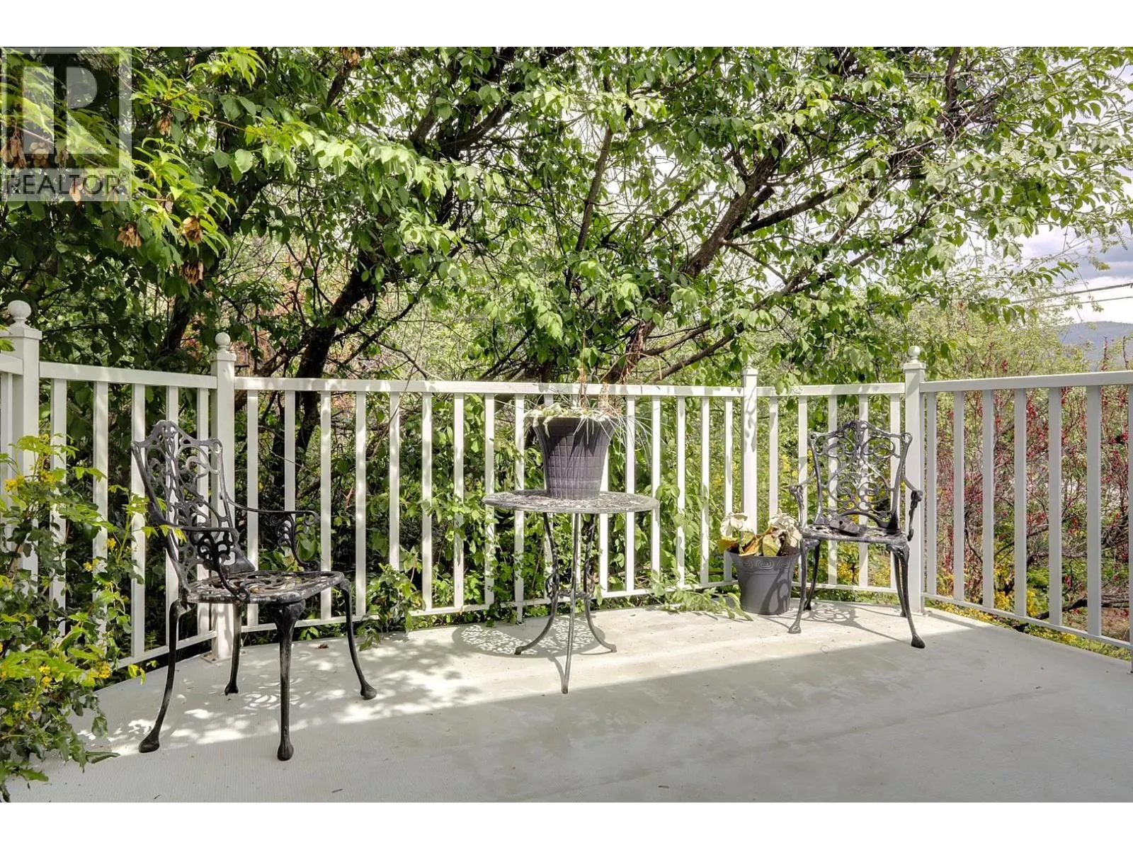 1101 Phoenix Drive