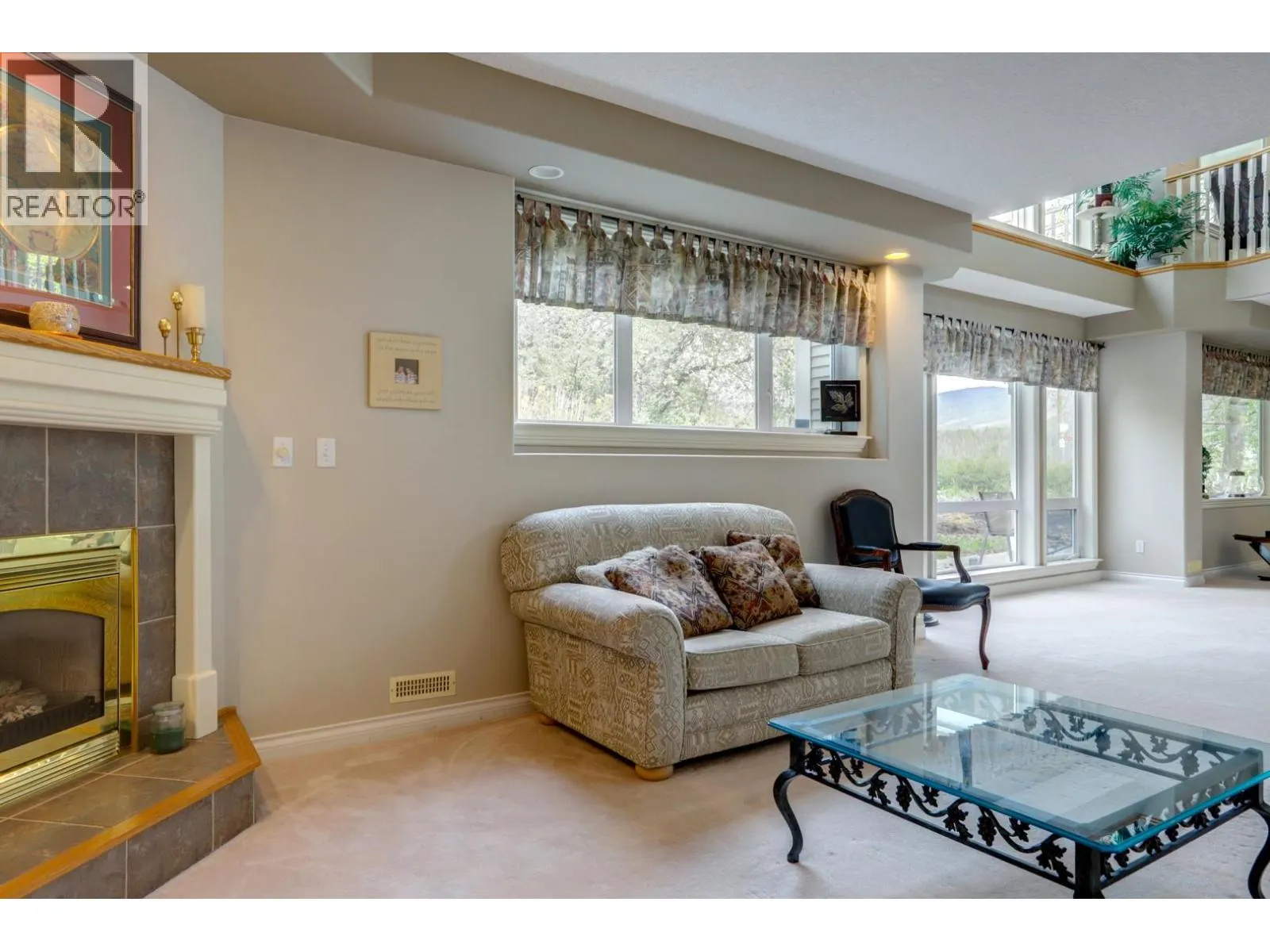 1101 Phoenix Drive