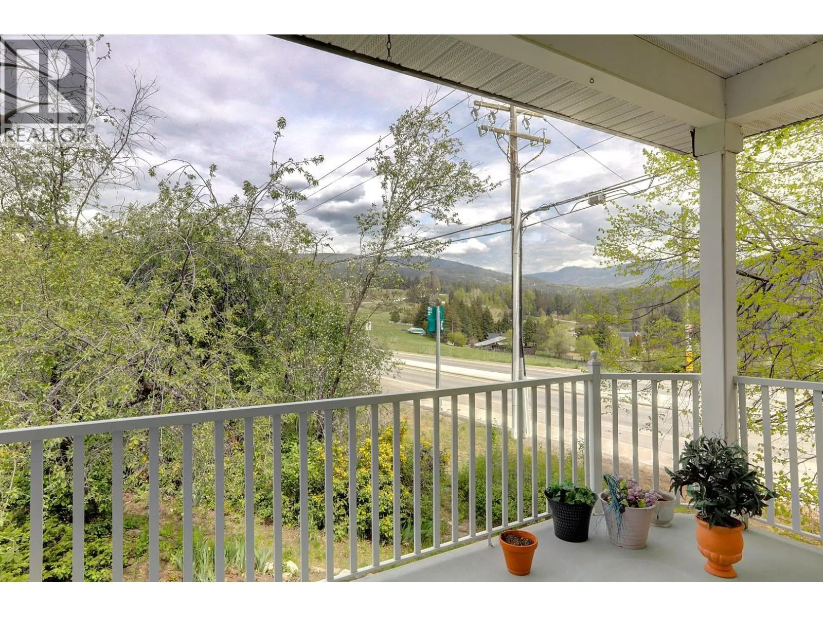 1101 Phoenix Drive