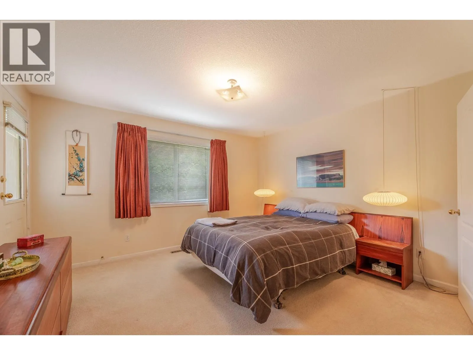 5050 13th Avenue Unit# 12