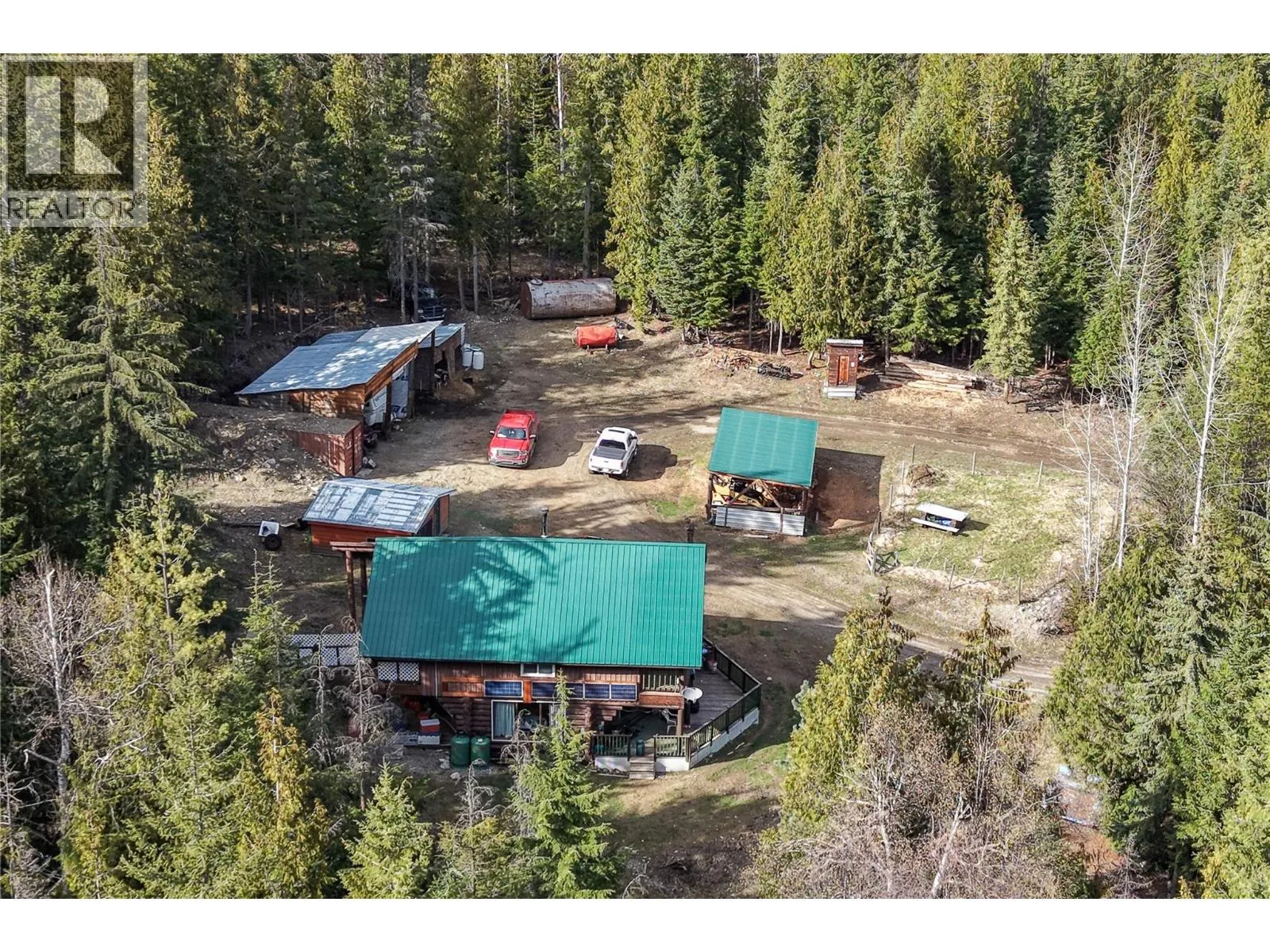 829 Bobbie Burns Road