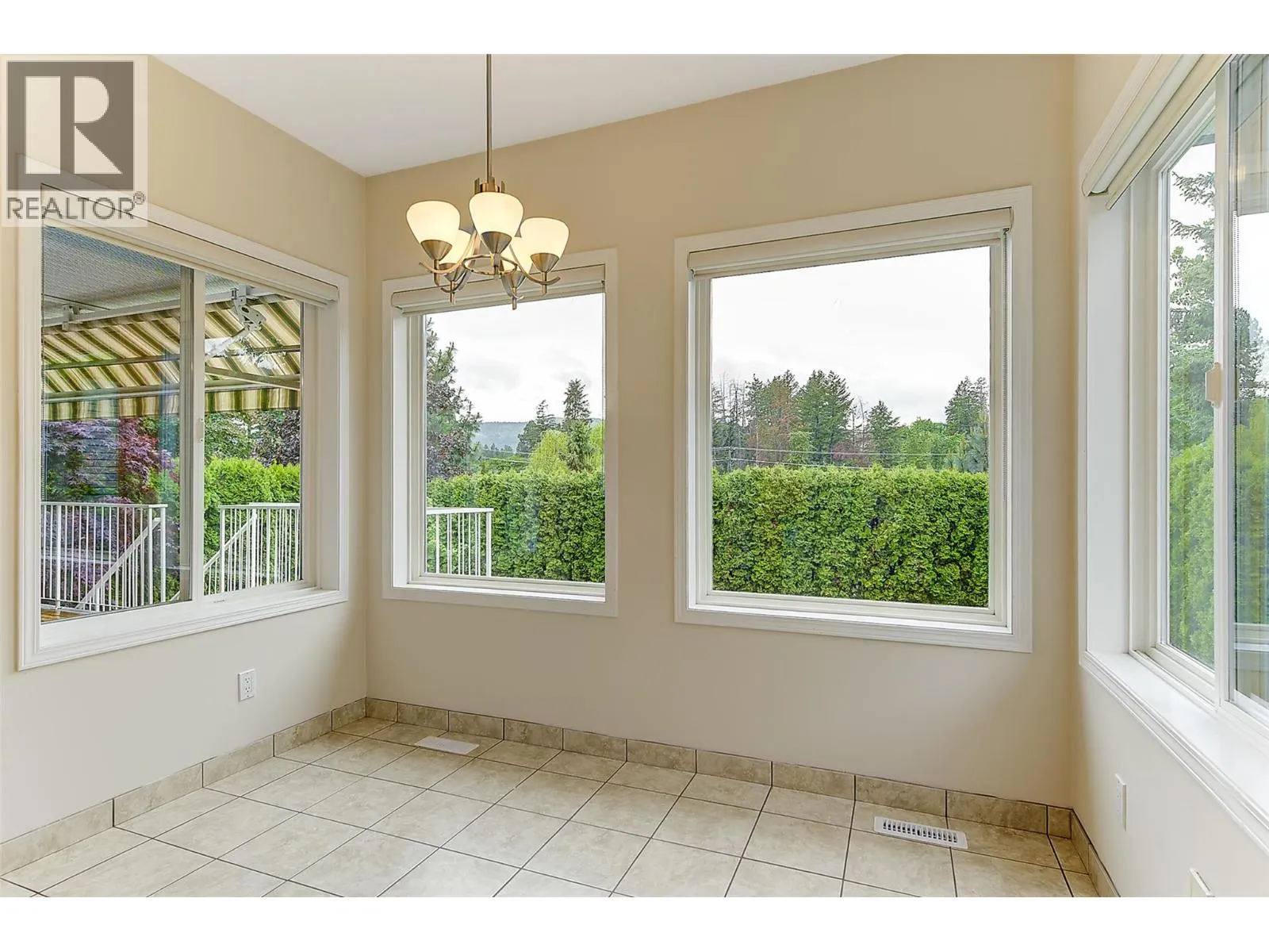 3244 Deer Ridge Court