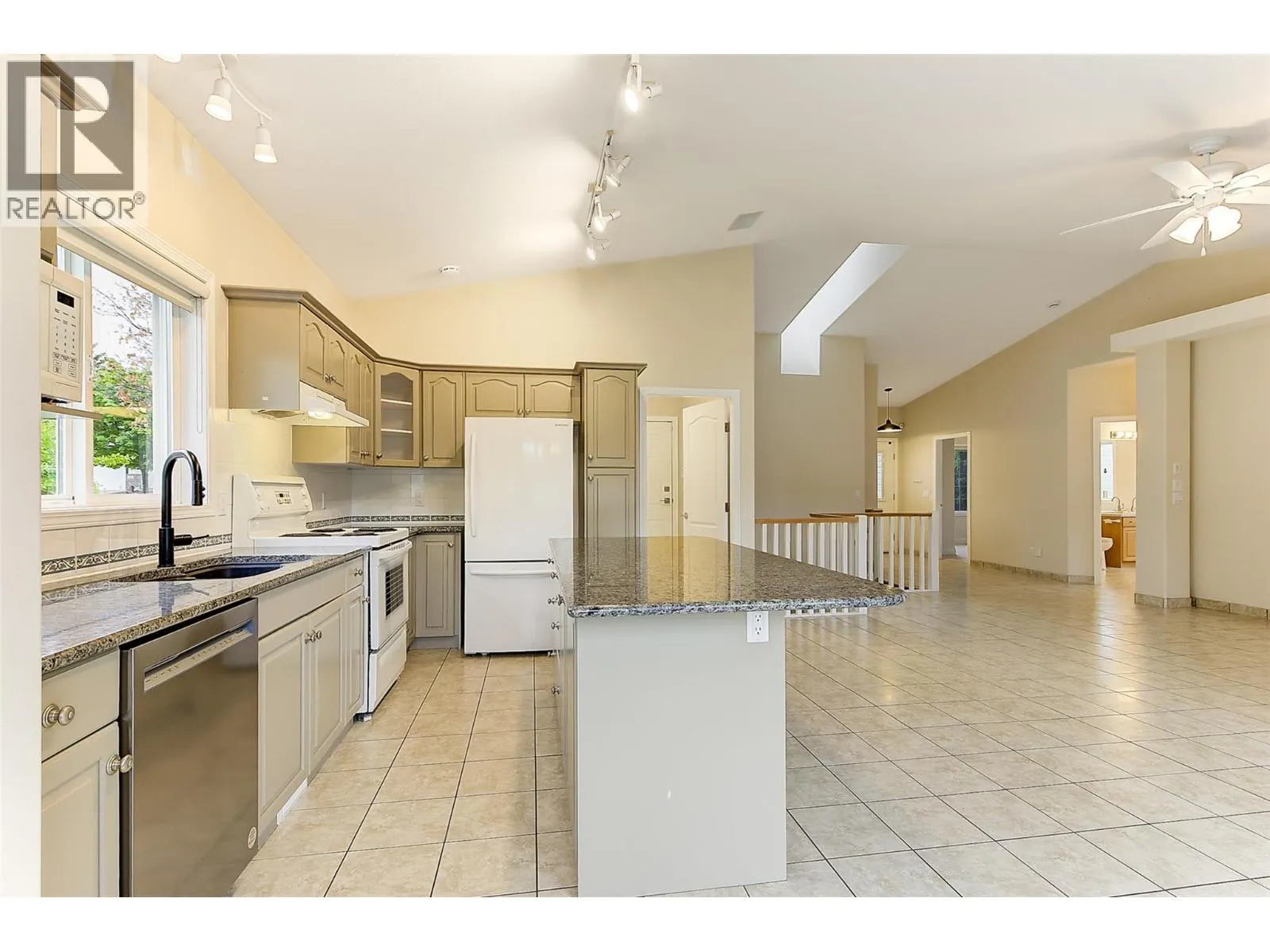 3244 Deer Ridge Court