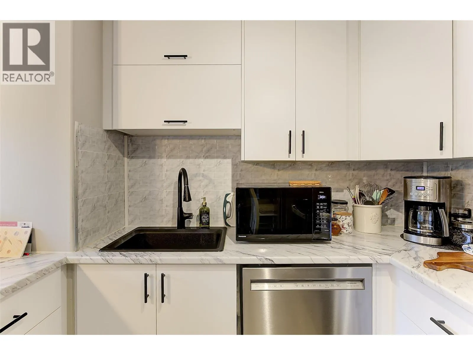 3244 Deer Ridge Court