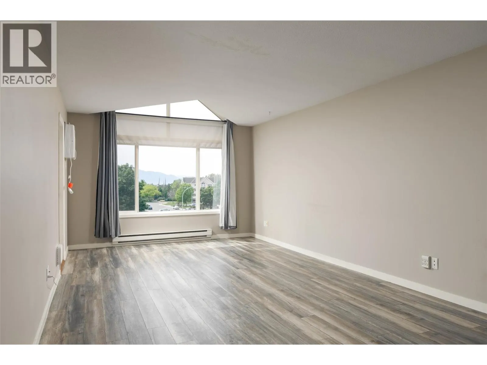 400 Sutton Crescent Unit# 313