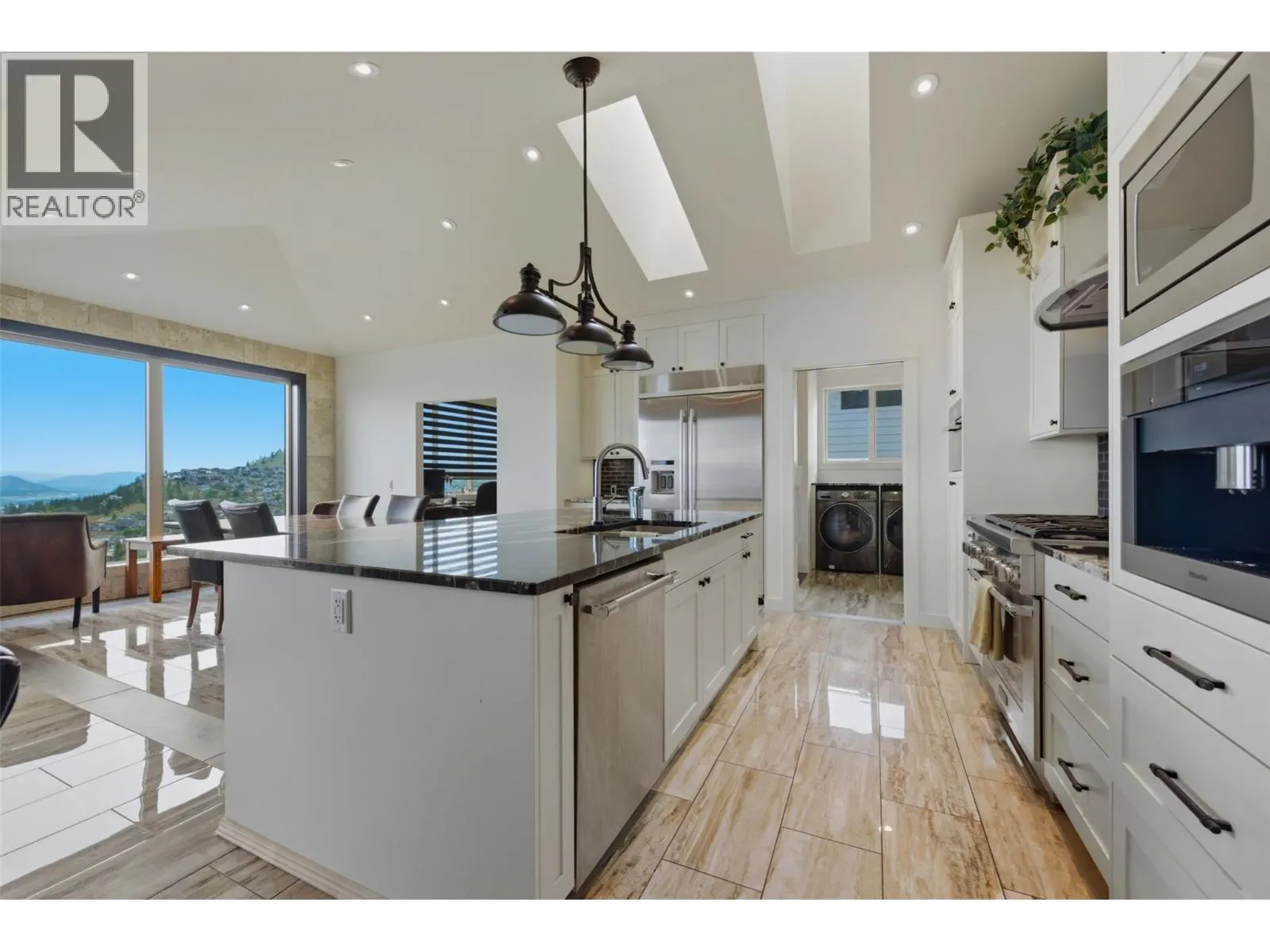 2200 Cortina Drive