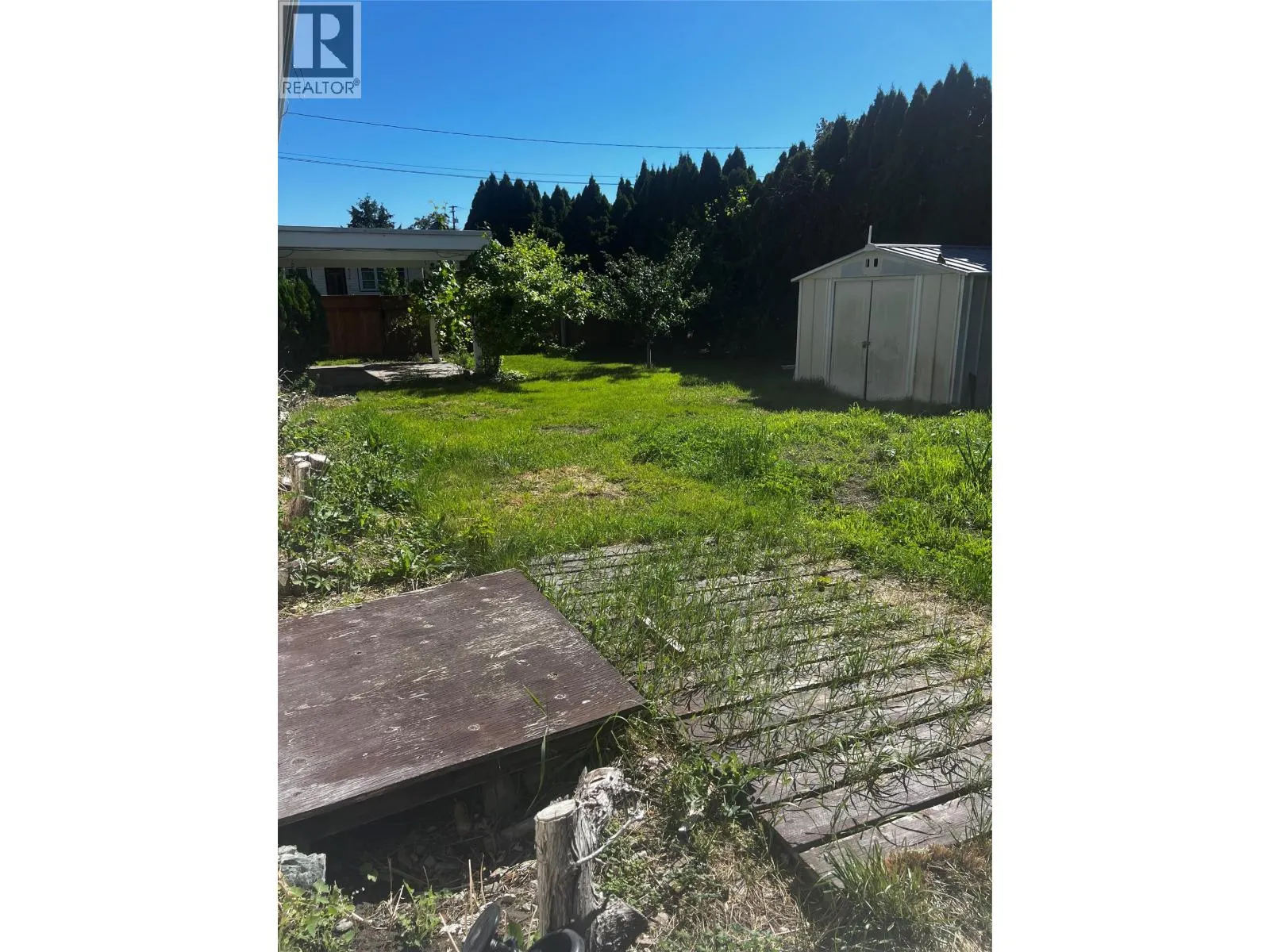 28 Willow Crescent