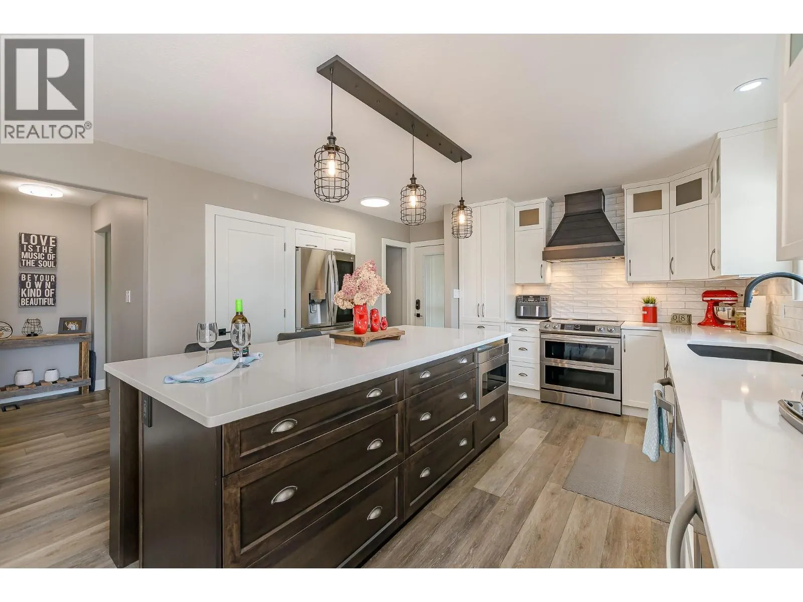 3525 Enderby Mabel Lake Road Unit# 1