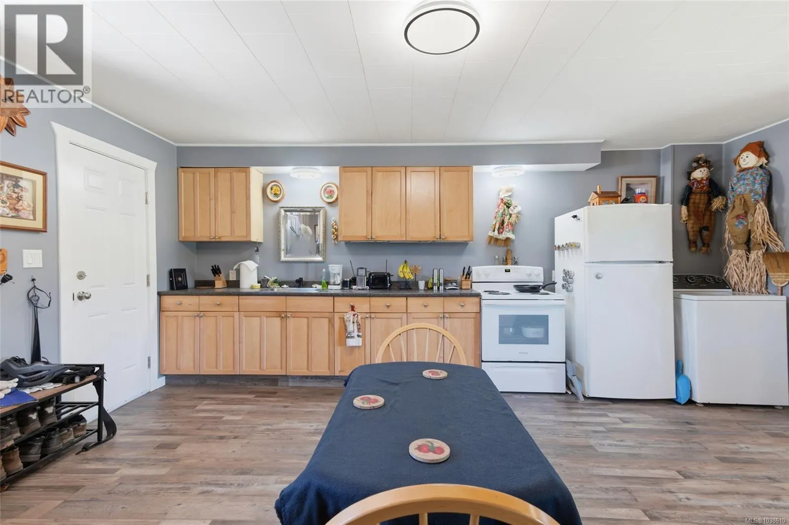 5148 Mary St
