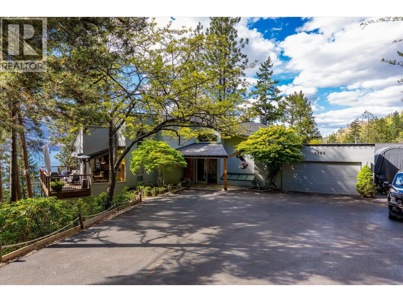 2765 Arthur Road