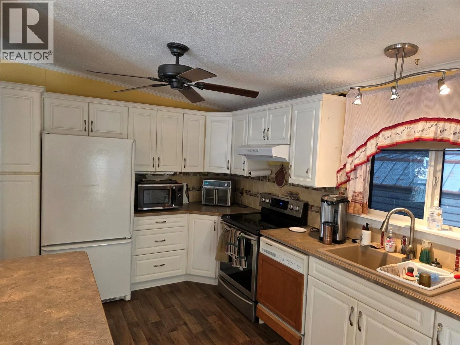 3455 Highway 3 Unit# 4