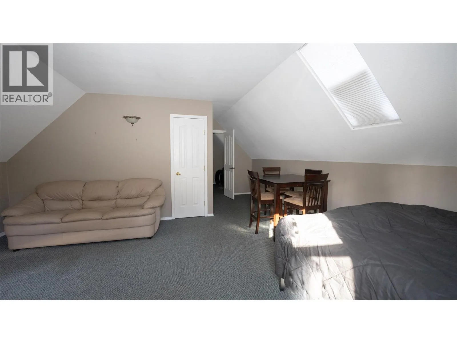 401 Gillis Avenue