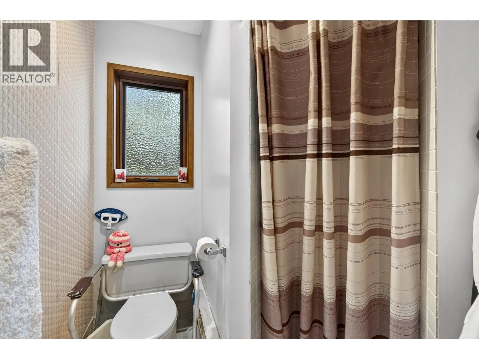 4498 Squilax-Anglemont Road Unit# 22