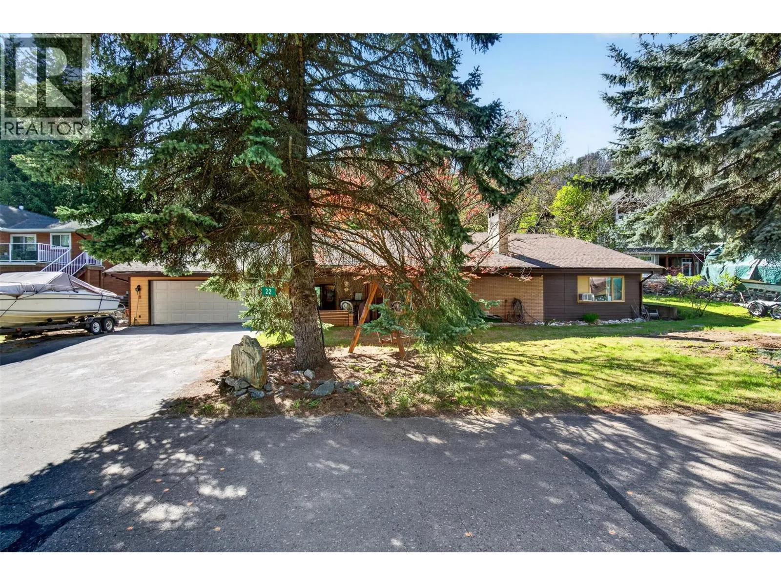 4498 Squilax-Anglemont Road Unit# 22