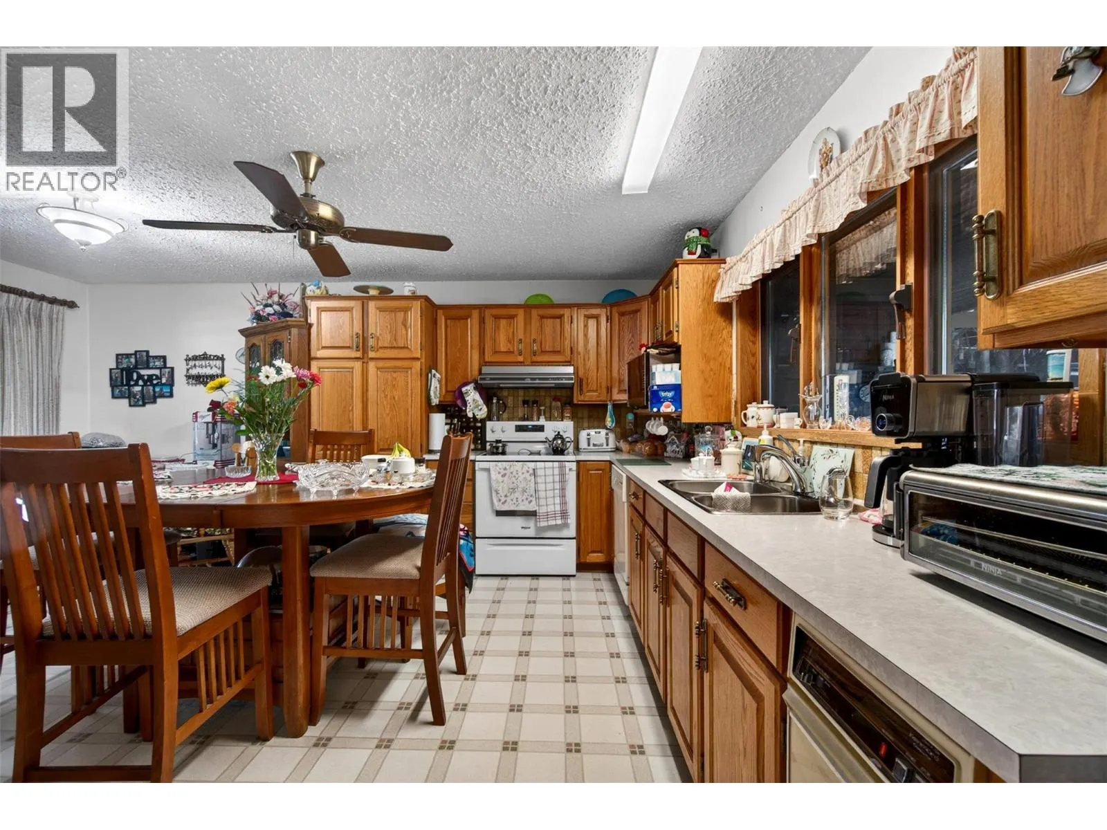 4498 Squilax-Anglemont Road Unit# 22