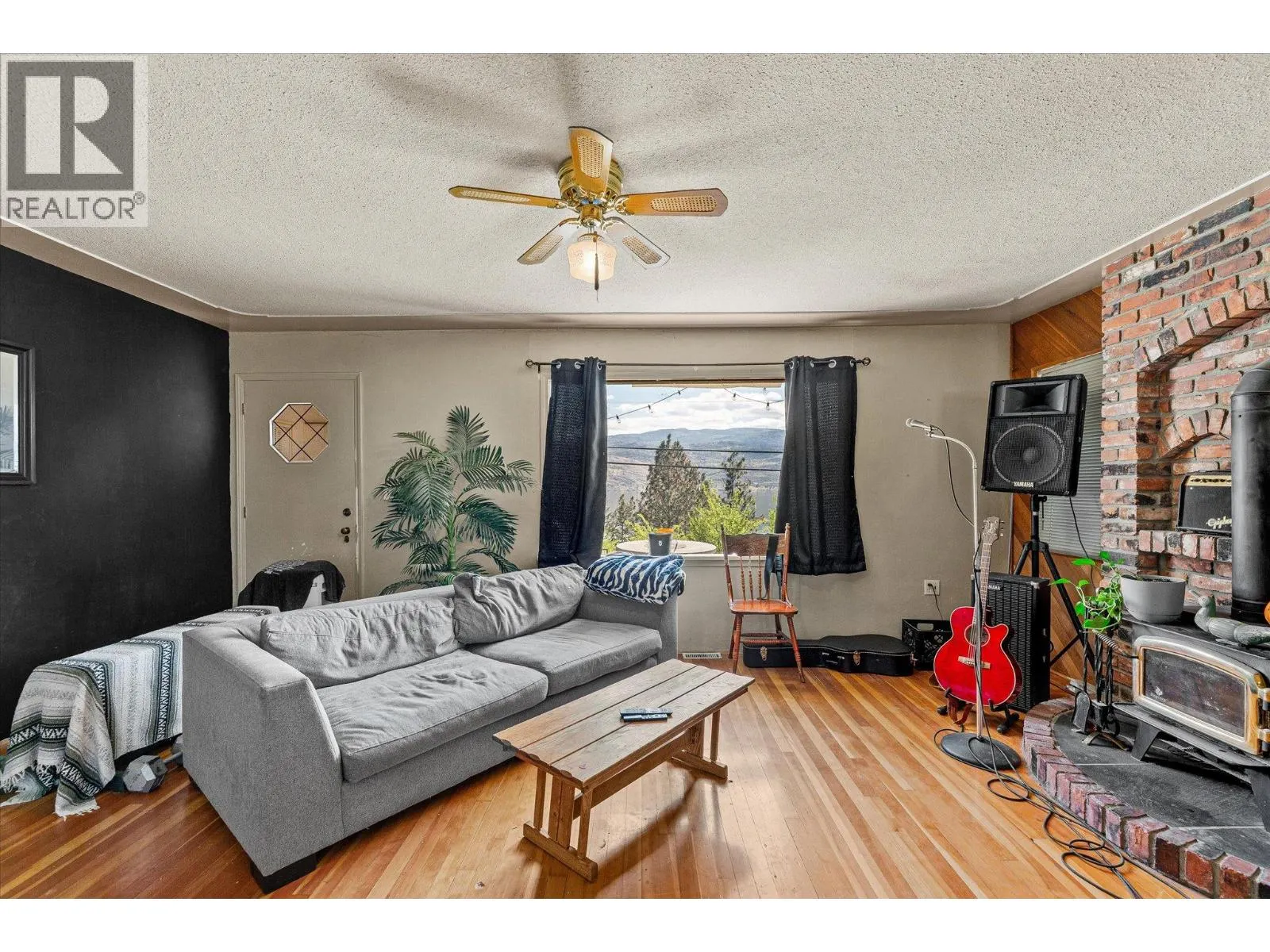 6488 Renfrew Road
