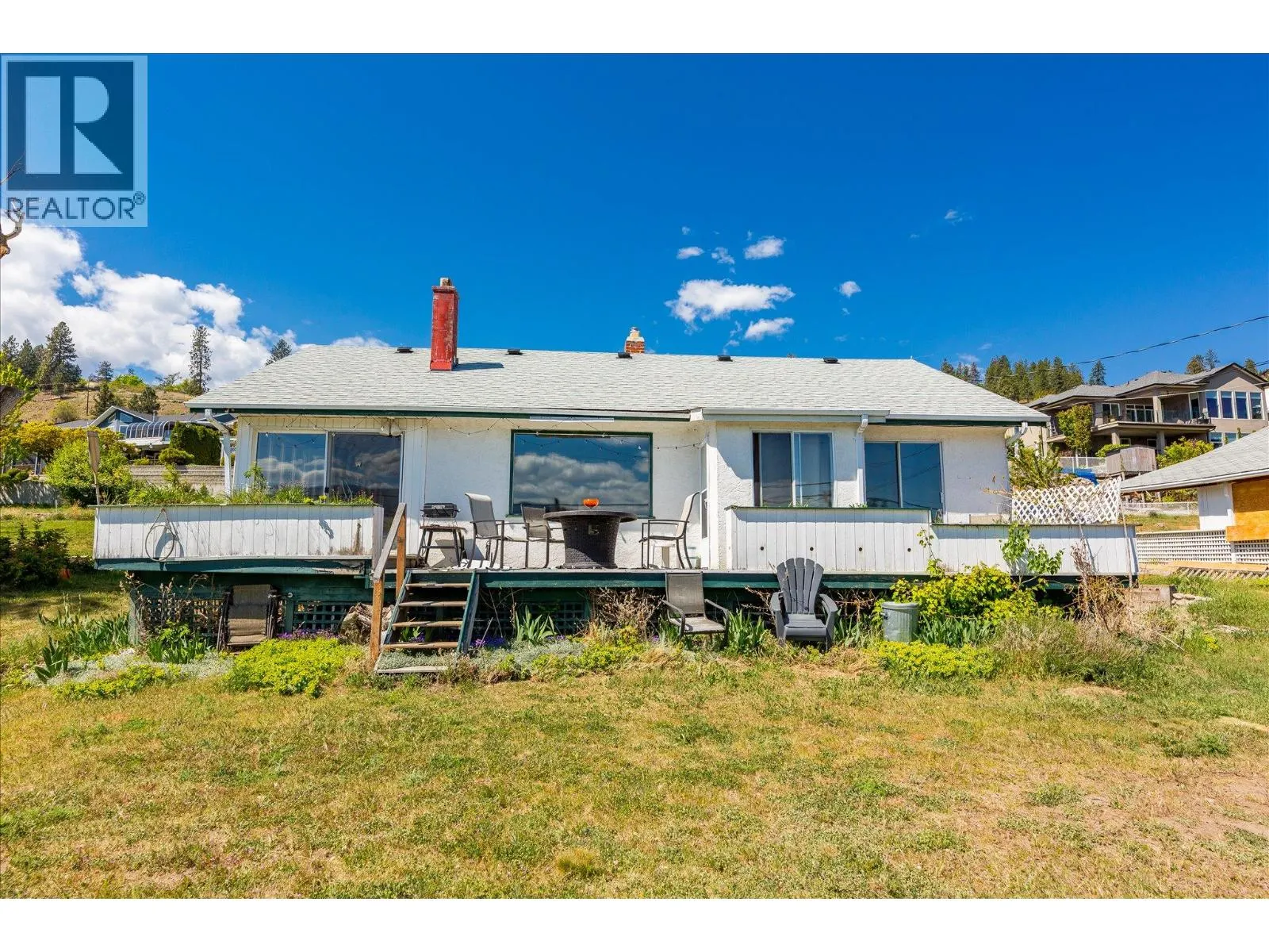 6488 Renfrew Road
