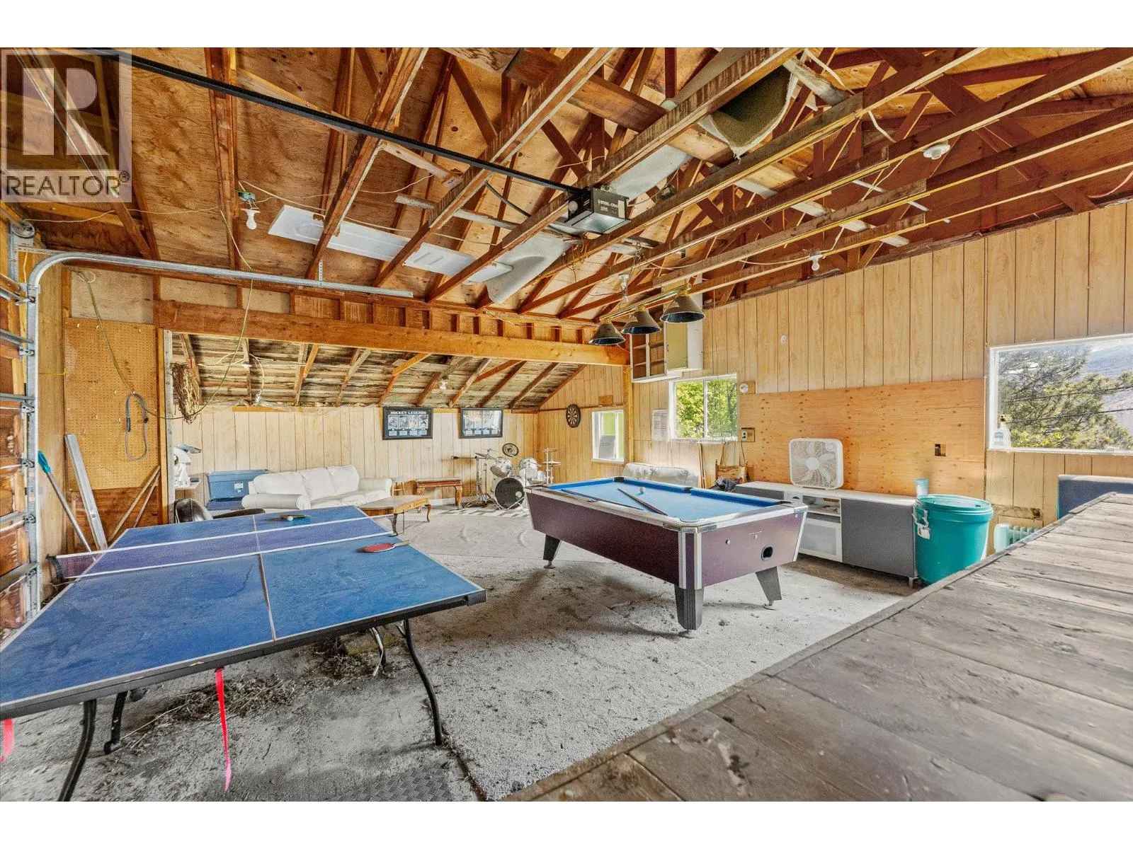 6488 Renfrew Road