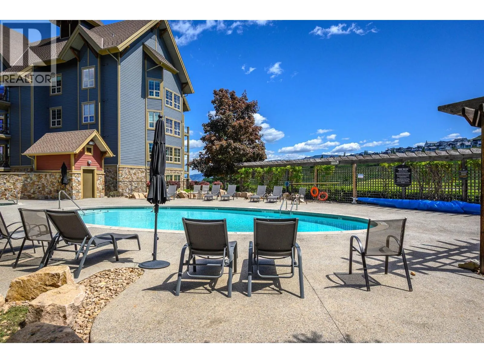 105 Village Centre Court Unit# 126