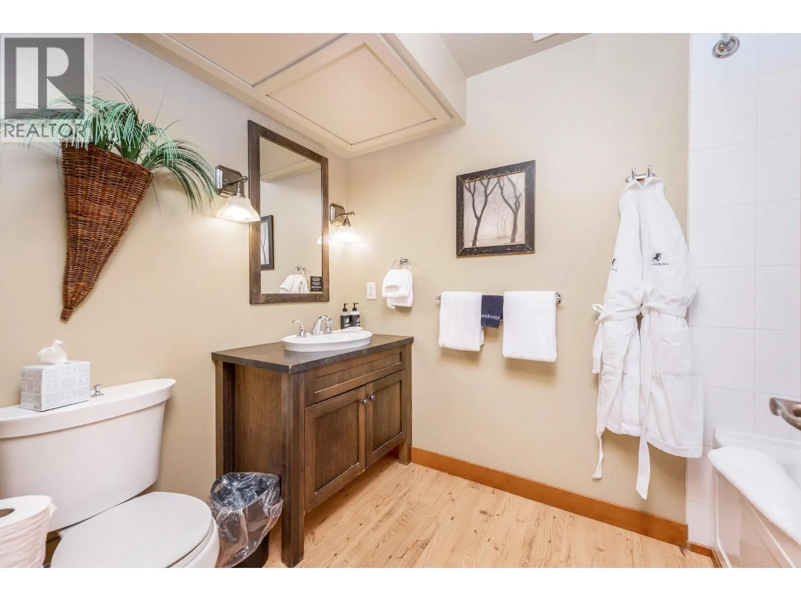 105 Village Centre Court Unit# 126