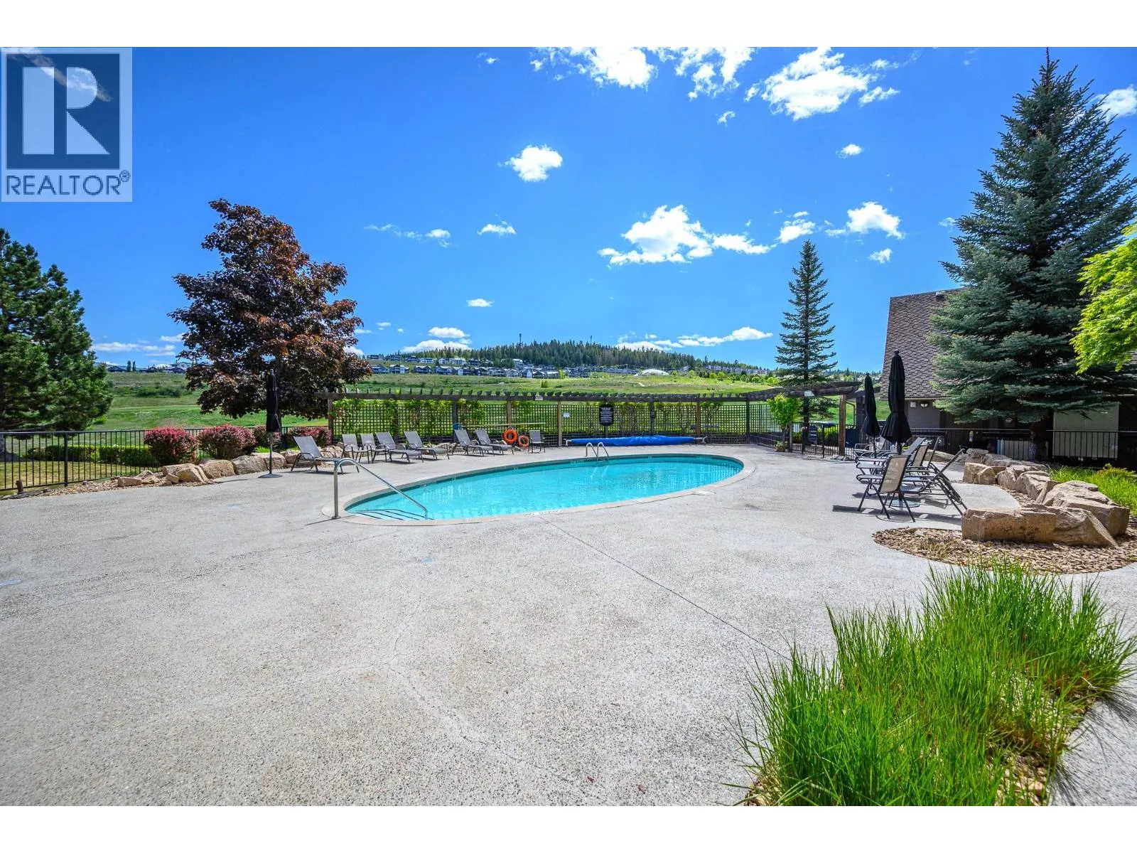 105 Village Centre Court Unit# 126