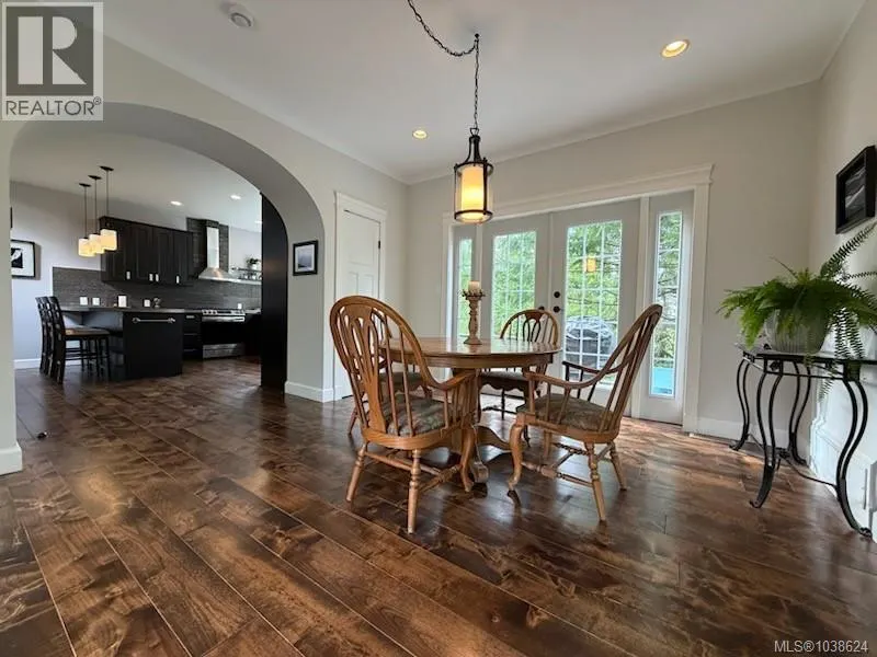 1571 Meadowood Way