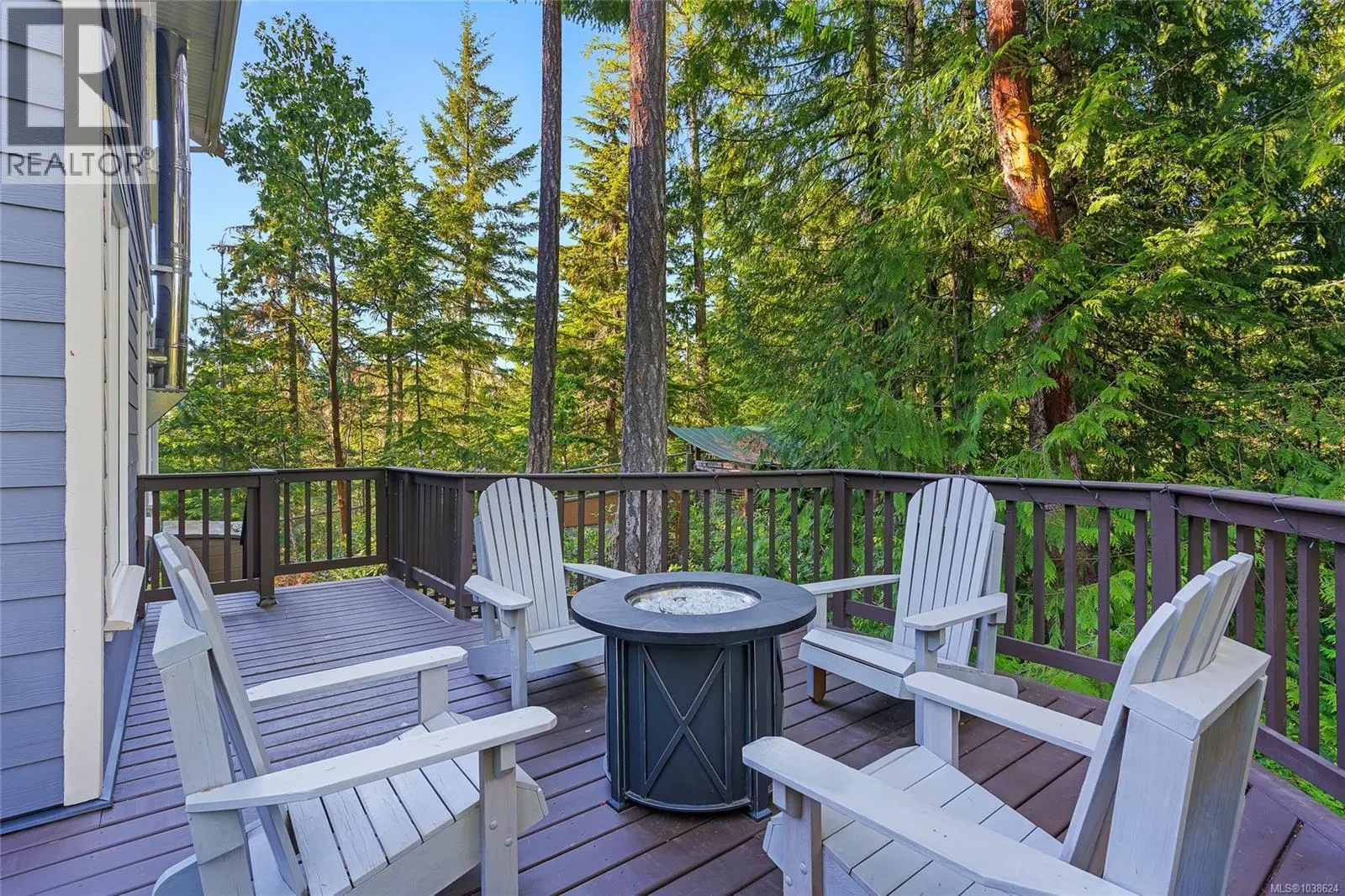 1571 Meadowood Way
