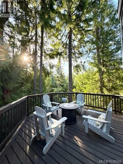1571 Meadowood Way