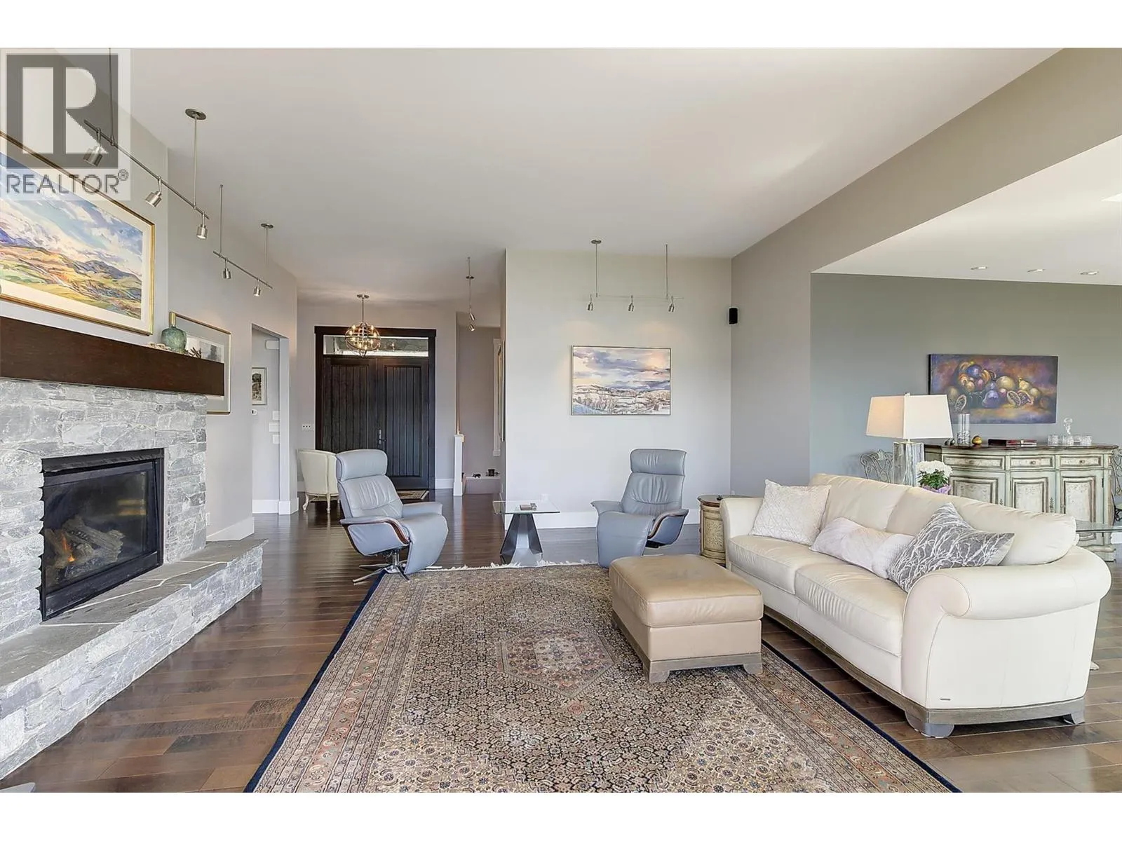 1436 Pinot Noir Drive