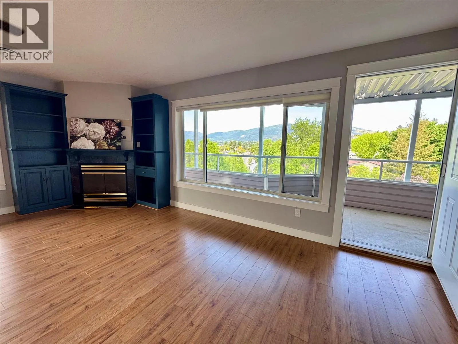 3929 22 Avenue Unit# 309