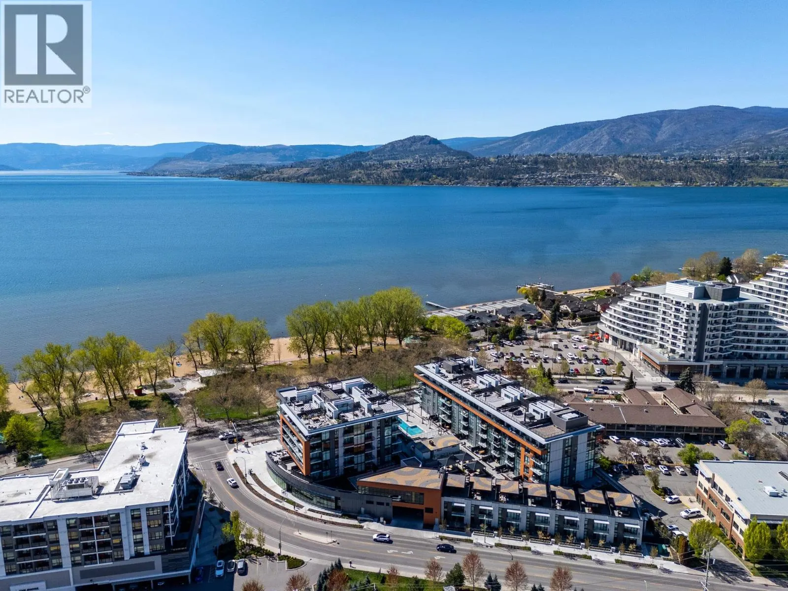 3409 Lakeshore Road Unit# 407