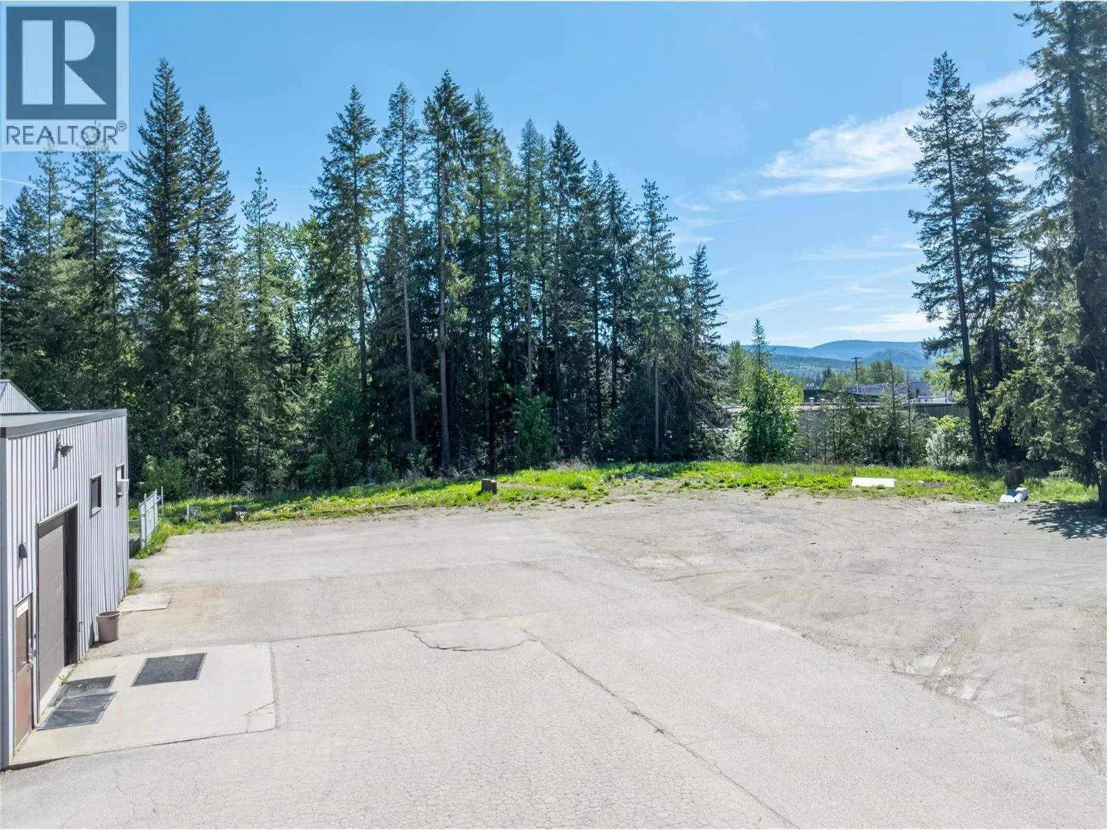 4901 Auto Road SE