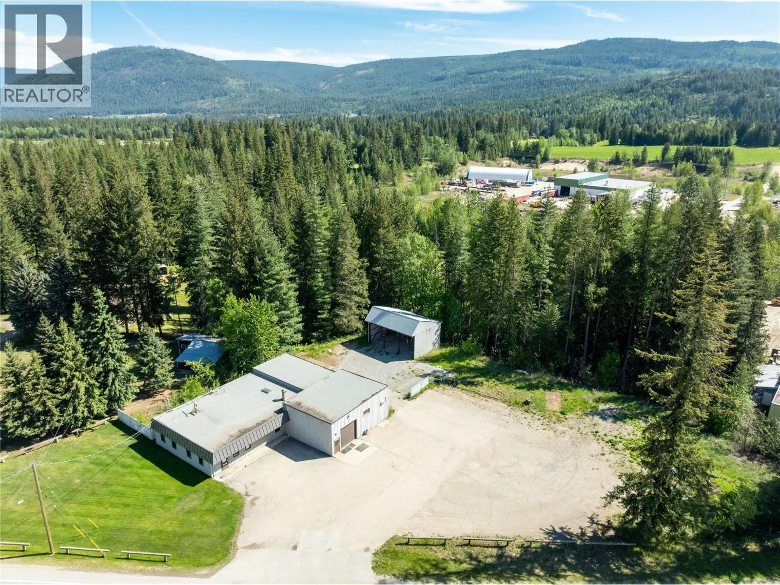 4901 Auto Road SE