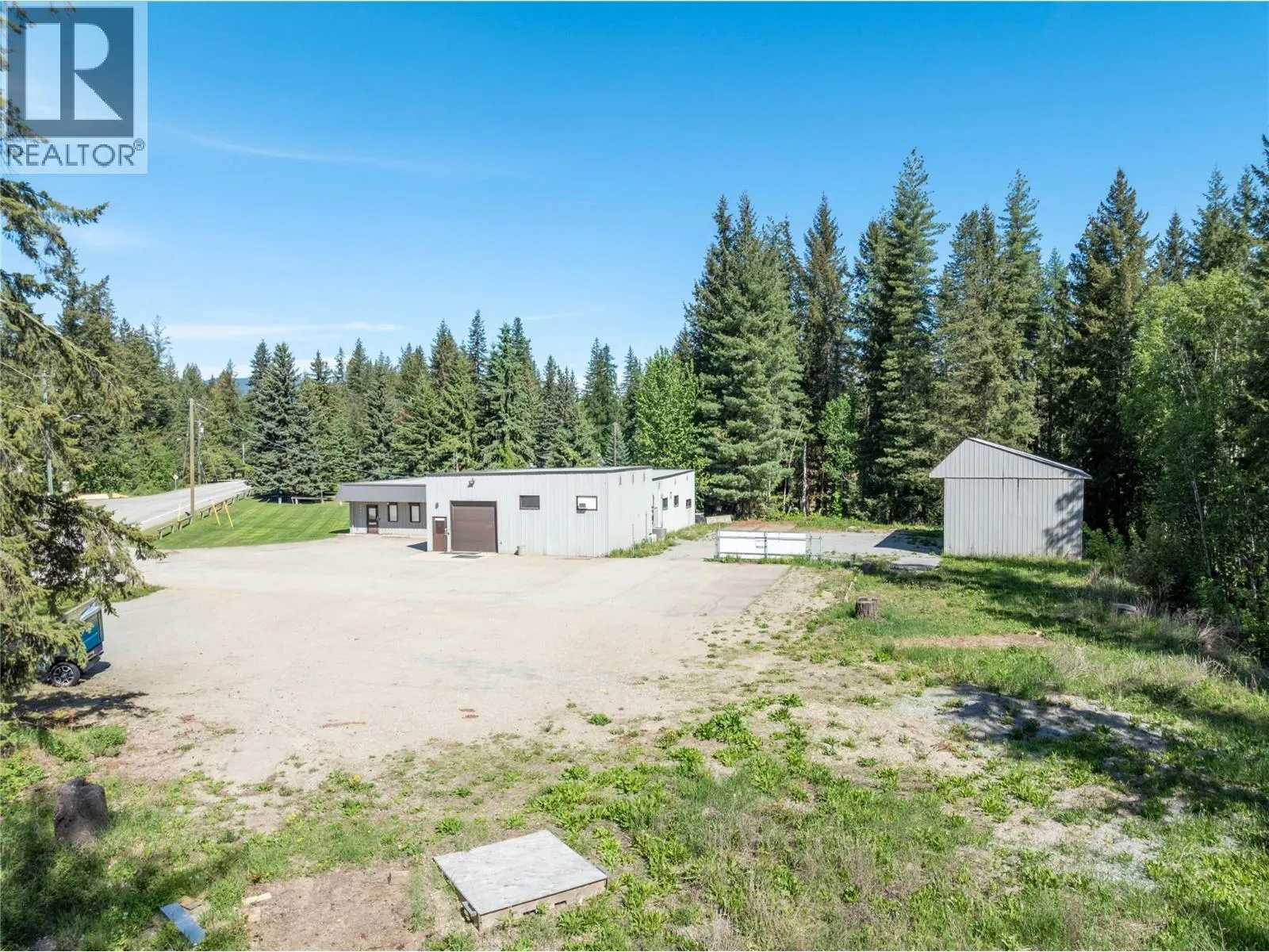 4901 Auto Road SE