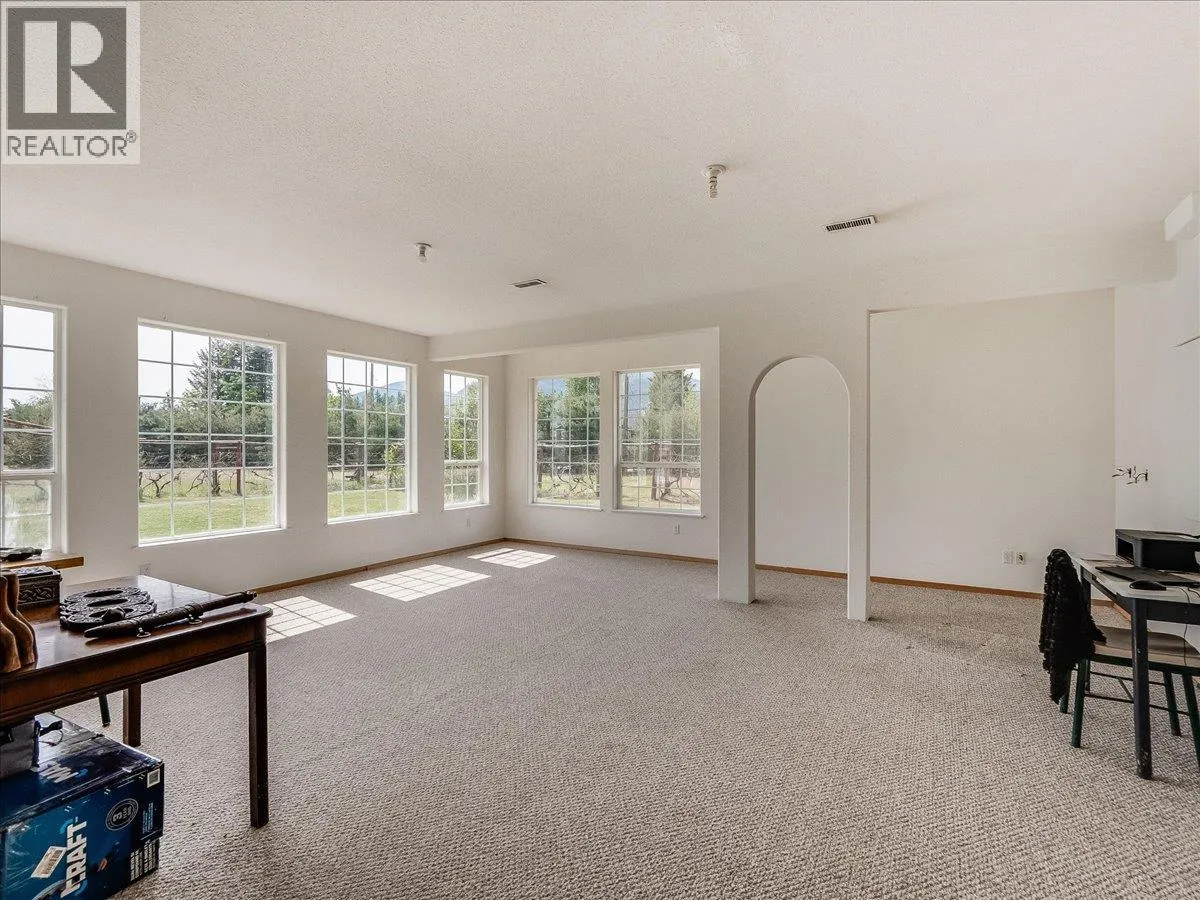 786 PRAIRIE Road