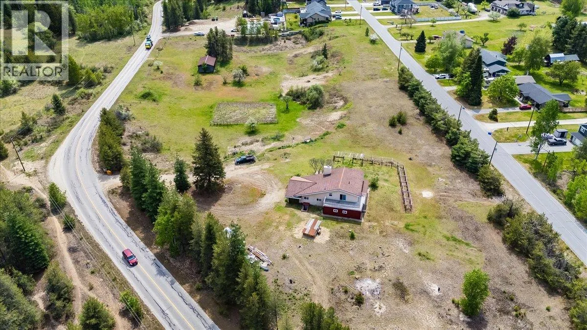 786 PRAIRIE Road