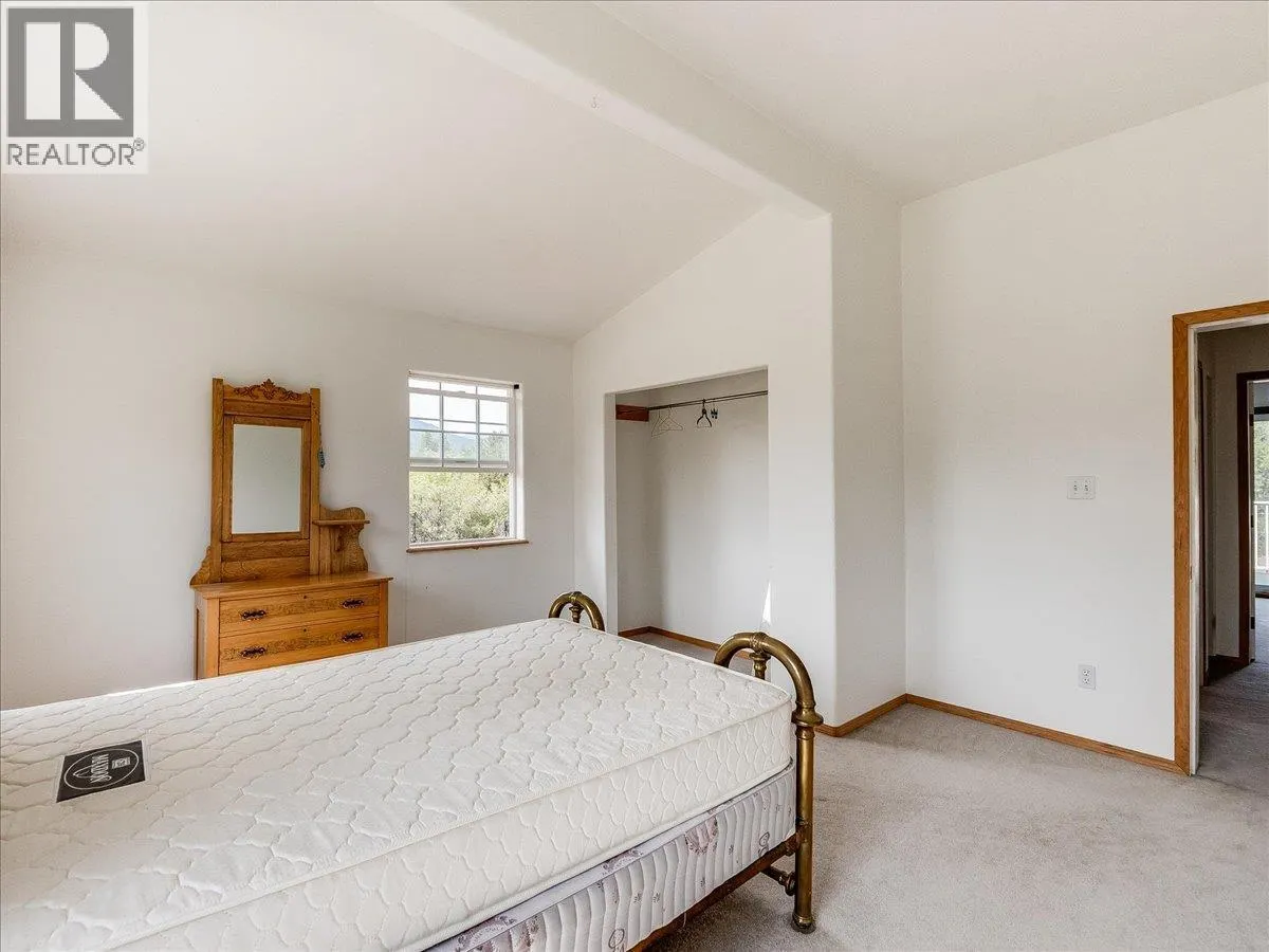 786 PRAIRIE Road