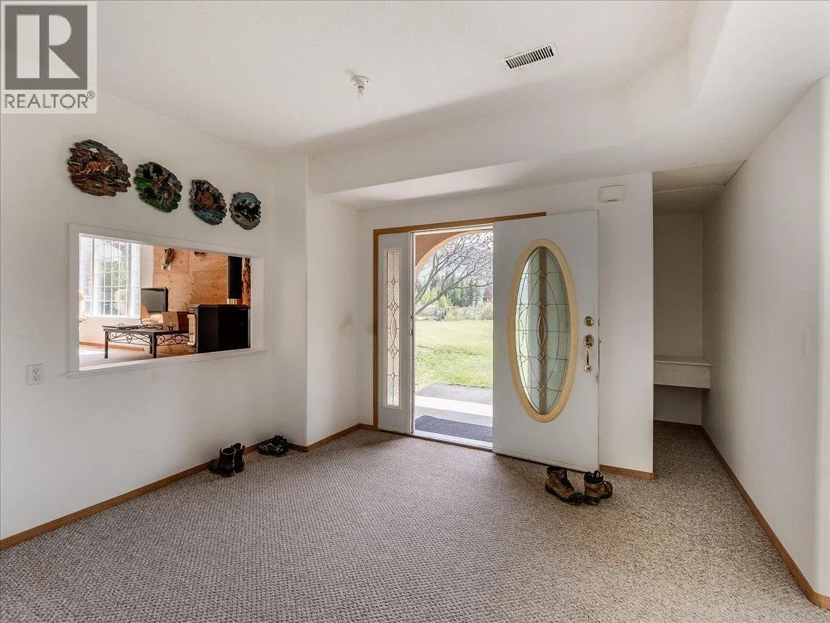 786 PRAIRIE Road