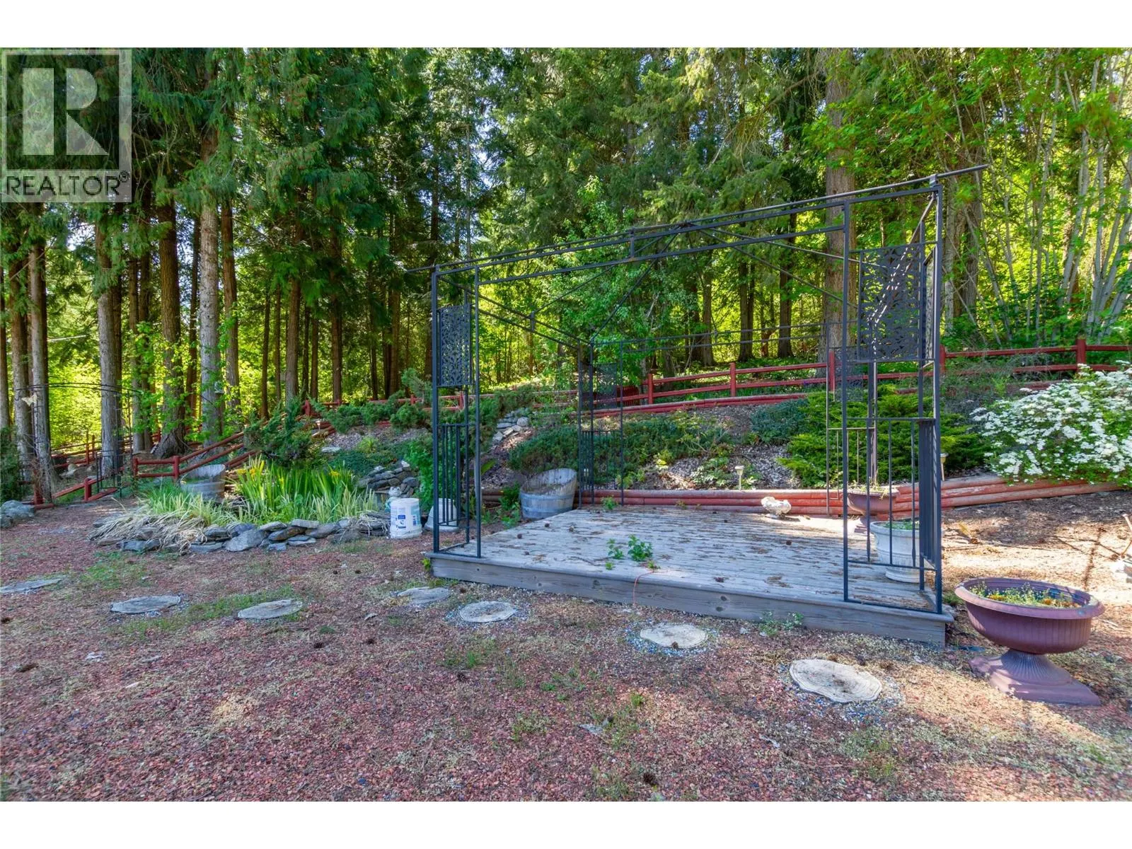 122 Timberlane Road
