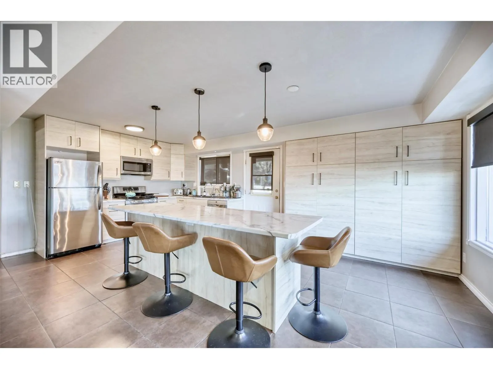 1305 Smethurst Road