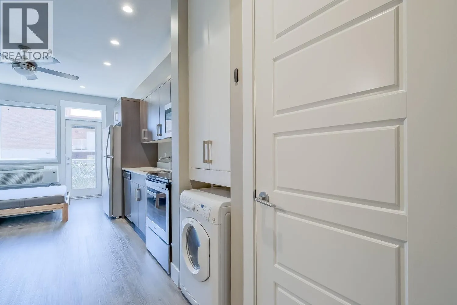 925 Leon Avenue Unit# 614