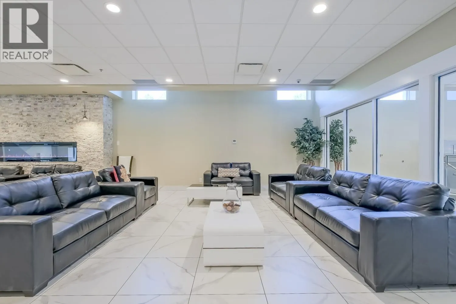 925 Leon Avenue Unit# 614